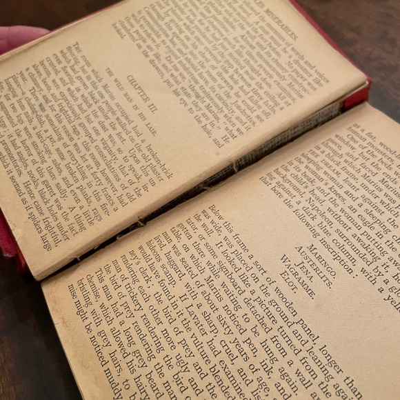 Antique Les Miserables volume I and II - Picture 4 of 11